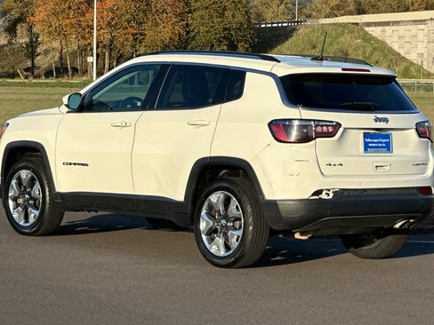 Used 2021 Jeep Compass Limited AWD/4WD image 5