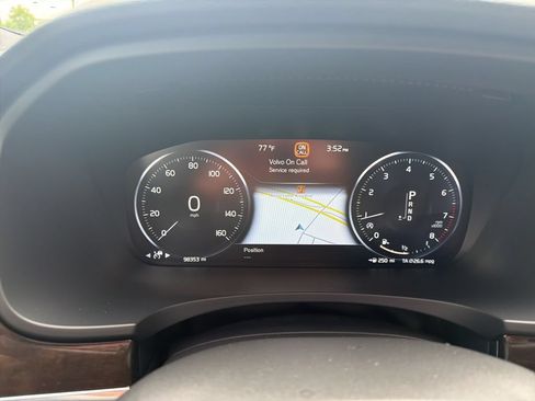 Used 2018 Volvo S90 T5 Momentum w/ Convenience Package AWD/4WD image 9