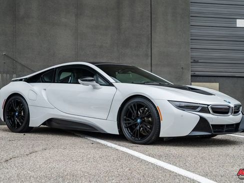 Used 2014 BMW i8 image 49