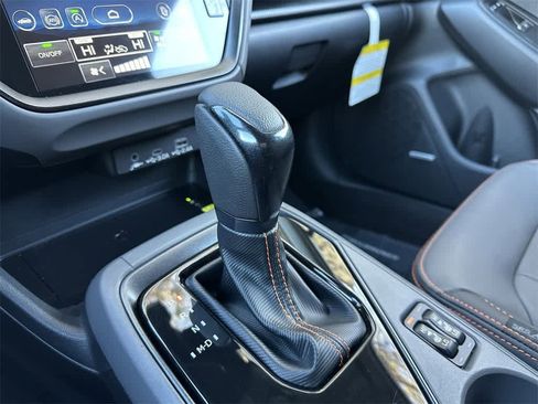 Certified 2025 Subaru Crosstrek 2.5i Limited w/ Crosstrek Mirror Package image 18