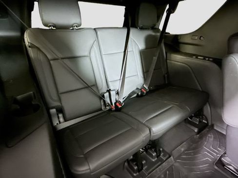 Used 2024 Chevrolet Tahoe LT w/ LT Signature Plus Package AWD/4WD image 28