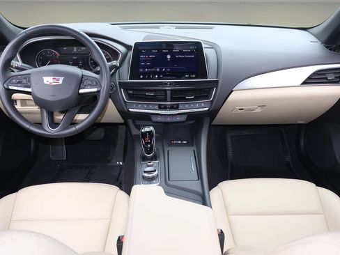 Used 2023 Cadillac CT5 Luxury RWD image 13