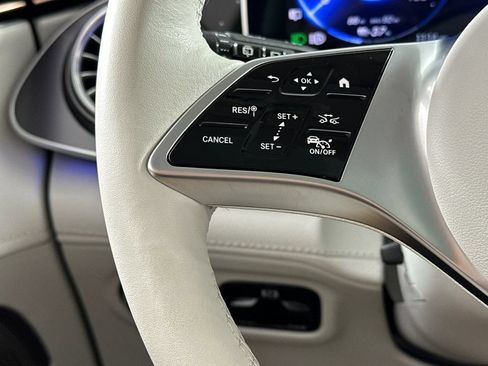 Certified 2023 Mercedes-Benz EQE 350+ 4MATIC SUV image 32