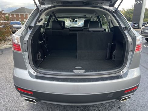 Used 2010 MAZDA CX-9 Grand Touring w/ Moonroof & Bose Audio Pkg image 39