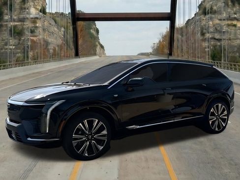 New 2026 Cadillac Optiq Luxury 2 w/ LPO, Floor Liner Package RWD image 3