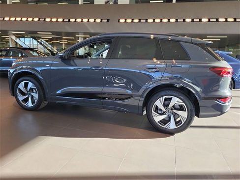 New 2025 Audi Q6 e-tron Premium Plus image 5