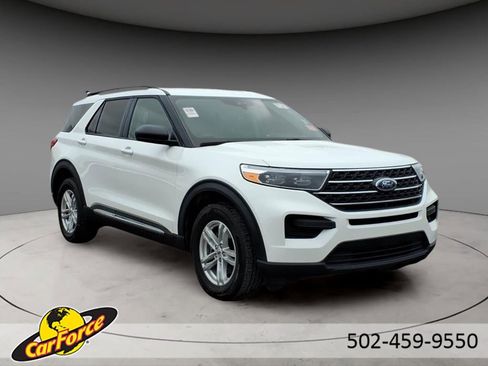 Used 2023 Ford Explorer XLT image 14
