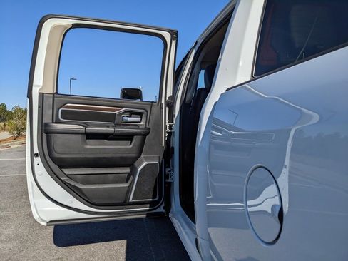 Used 2024 RAM 2500 Laramie image 58