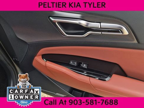 Certified 2025 Kia Sportage SX Prestige AWD/4WD image 18