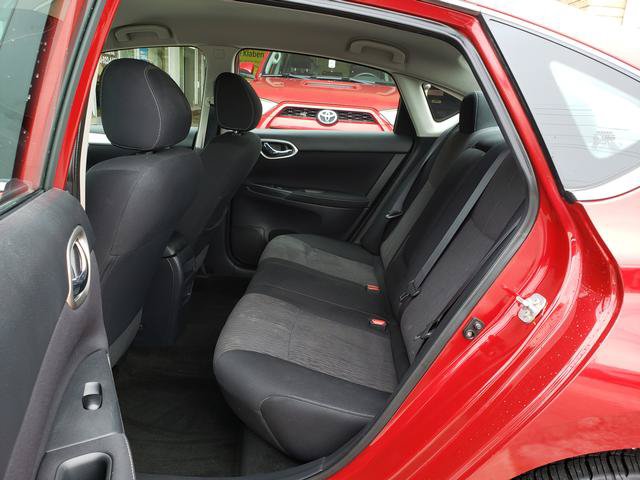 Used 2014 Nissan Sentra SV FWD image 12