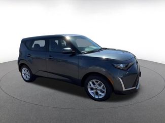 Used 2025 Kia Soul LX w/ LX Technology Package FWD video 2