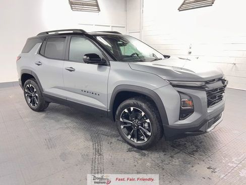 New 2026 Chevrolet Equinox RS FWD image 3