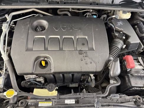 Used 2017 Toyota Corolla LE w/ Carpet Mat Package (TMS) FWD image 21