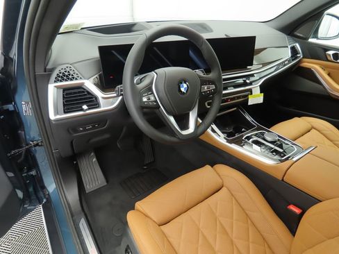 New 2026 BMW X5 xDrive40i w/ Climate Comfort Package image 9