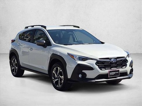 Used 2024 Subaru Crosstrek 2.0i Premium w/ Popular Package #3 AWD/4WD image 3