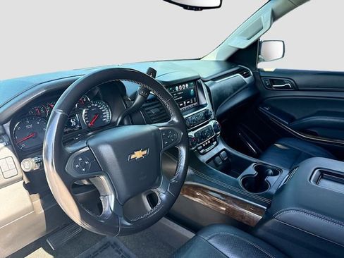Used 2018 Chevrolet Tahoe LS RWD image 9