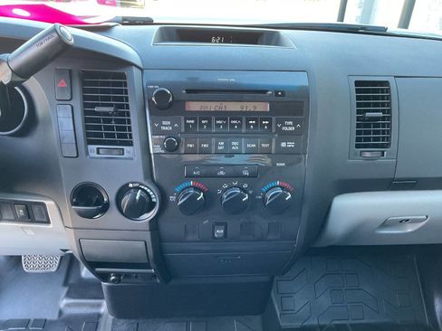 Used 2010 Toyota Tundra 2WD Regular Cab image 24