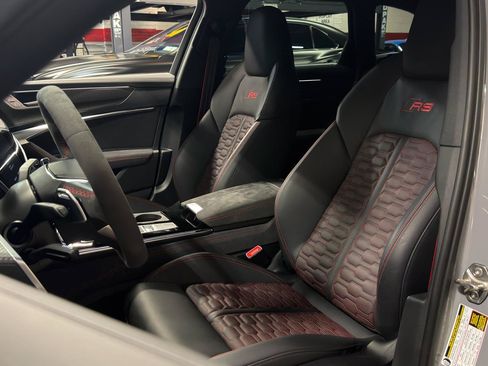 Used 2025 Audi RS 6 performance AWD/4WD image 2