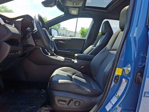 Used 2022 Toyota RAV4 XSE w/ XSE Grade Weather Package AWD/4WD image 13