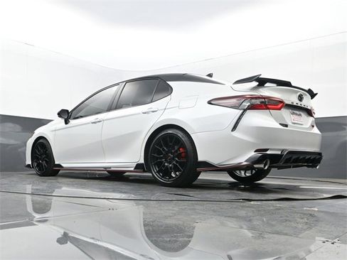 Used 2024 Toyota Camry image 26