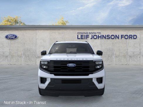 New 2026 Ford Expedition Active image 6