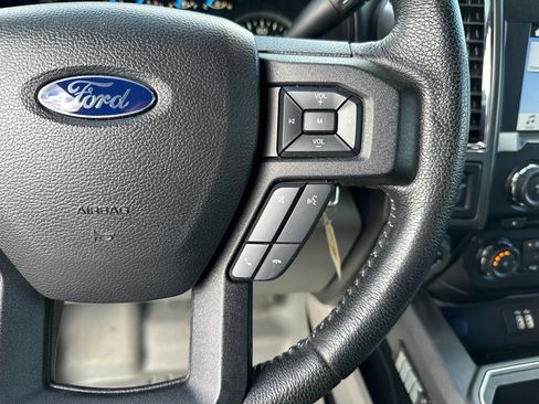 Used 2016 Ford F150 XLT w/ Equipment Group 302A Luxury image 19