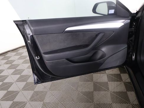 Used 2022 Tesla Model 3 Performance image 22