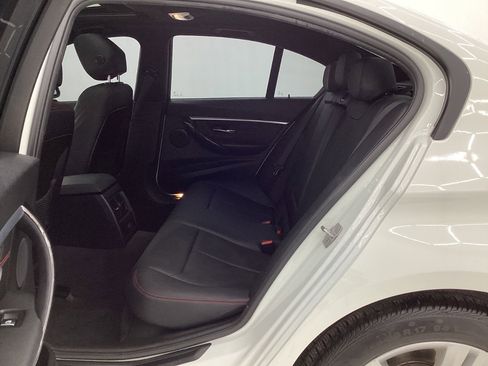 Used 2016 BMW 328i Sedan w/ Driver Assistance Package image 20