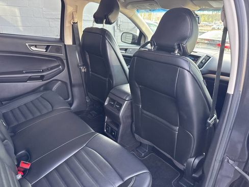 Used 2016 Ford Edge SEL w/ Equipment Group 201A image 22