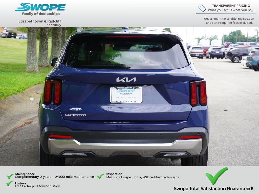 Used 2024 Kia Sorento EX FWD image 8