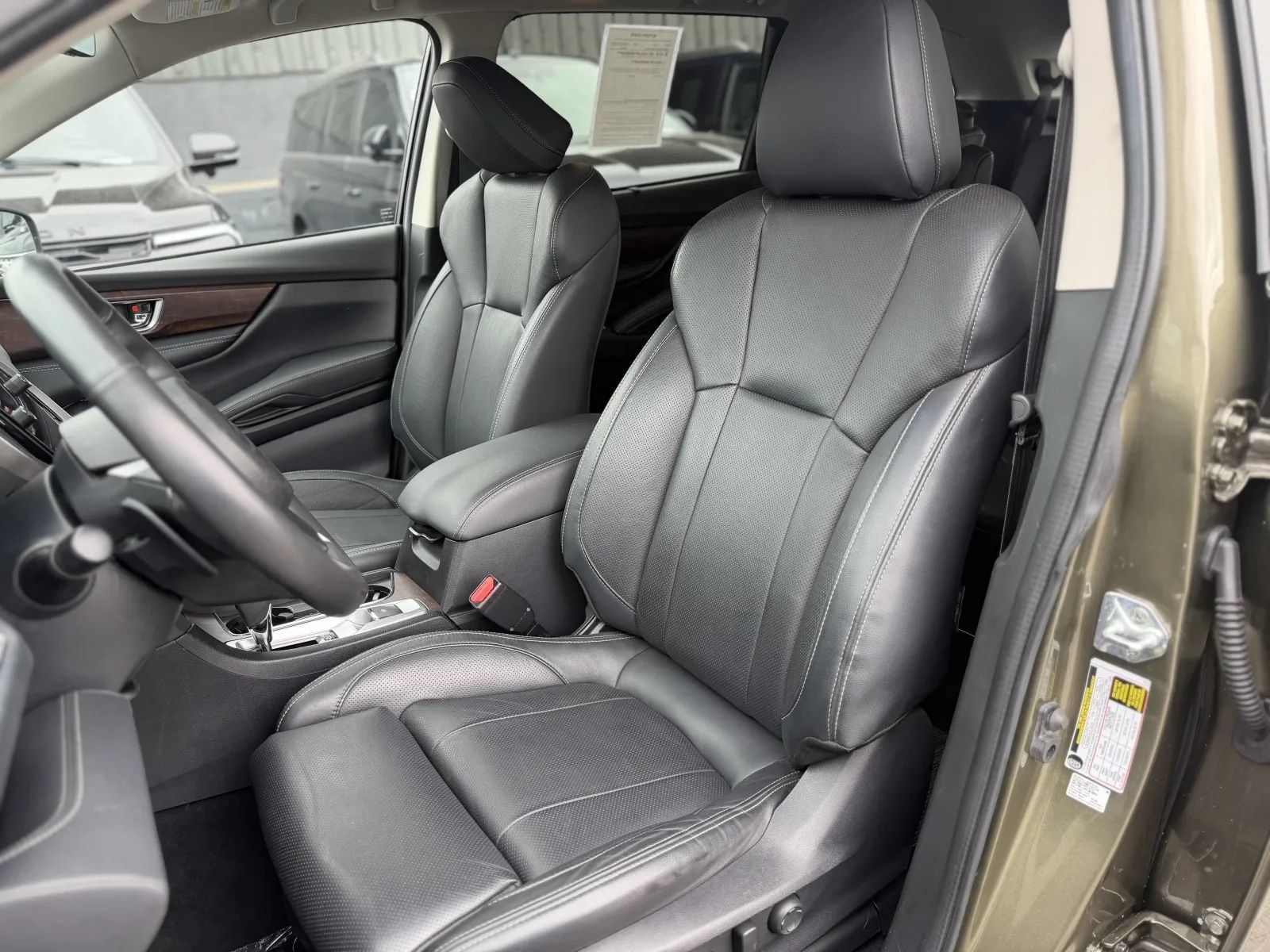 Used 2023 Subaru Ascent Touring AWD/4WD image 14