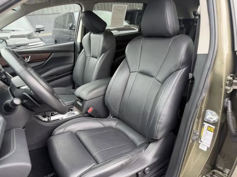 Used 2023 Subaru Ascent Touring AWD/4WD image 14