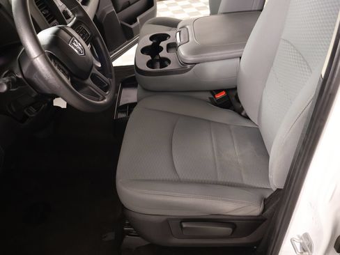 Used 2019 RAM 1500 Tradesman w/ Popular Equipment Group AWD/4WD image 10