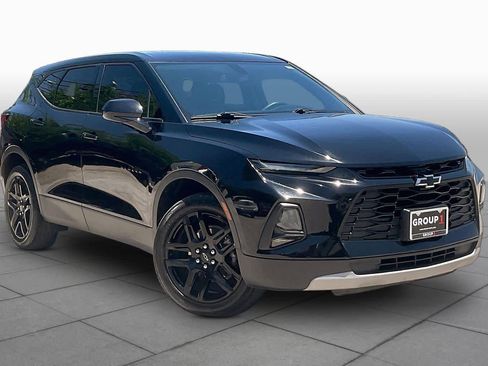 Used 2021 Chevrolet Blazer LT w/ LPO, Black Accent Package FWD image 3