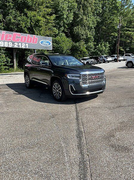 Used 2022 GMC Acadia Denali w/ Denali Technology Package FWD image 1