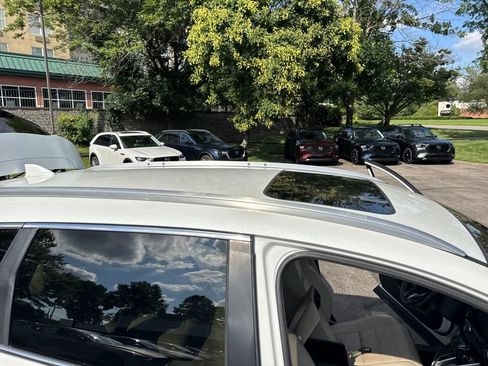 Used 2020 Honda CR-V Touring image 35