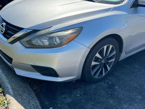 Used 2017 Nissan Altima 2.5 SL image 9