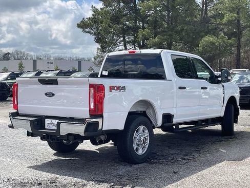 New 2026 Ford F250 XLT w/ FX4 Off-Road Package image 3