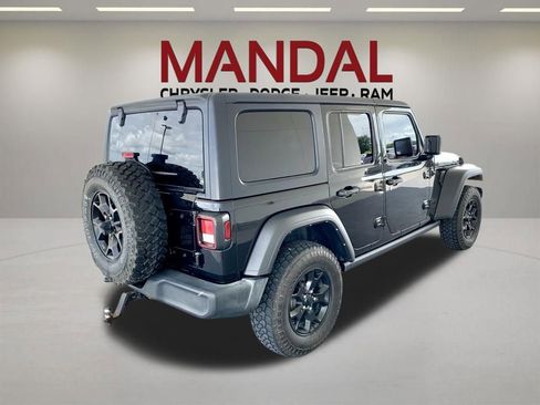 Used 2022 Jeep Wrangler Unlimited Sport AWD/4WD image 5