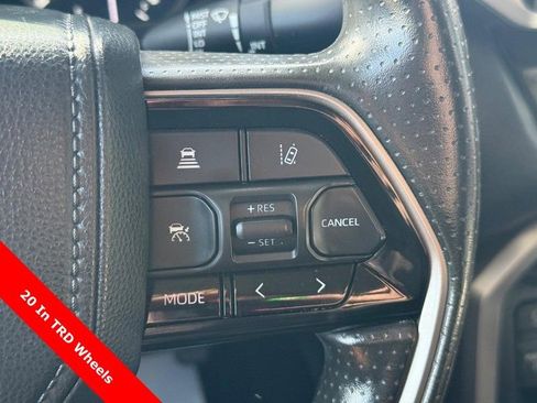 Used 2022 Toyota Tundra SR5 AWD/4WD image 21