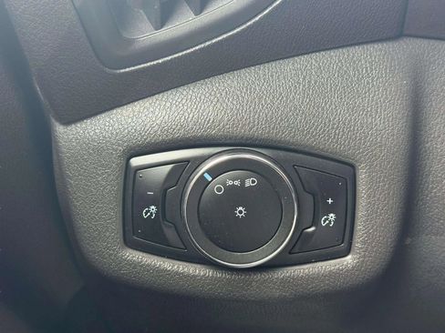 Used 2017 Ford Transit Connect XL image 22