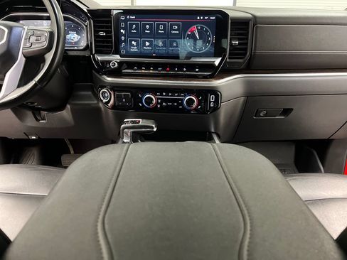 Used 2024 GMC Sierra 1500 Elevation w/ Elevation Premium Package AWD/4WD image 42