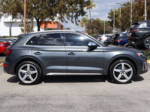 Used 2021 Audi SQ5 Premium w/ Convenience Package image 19