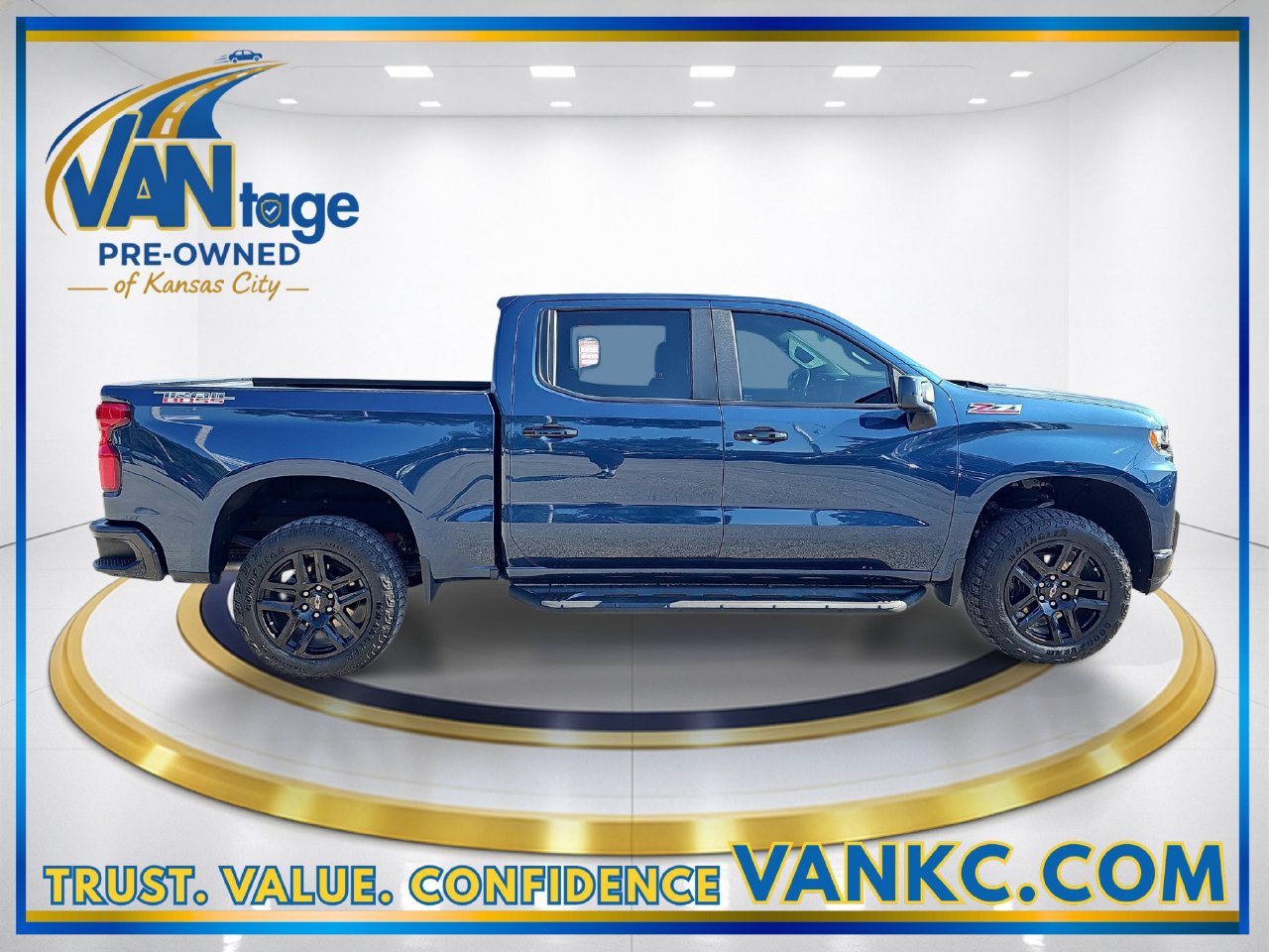 Used 2021 Chevrolet Silverado 1500 LT Trail Boss w/ Bed Protection Package AWD/4WD image 5