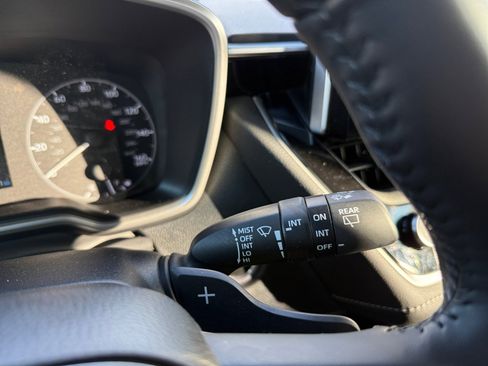 Used 2023 Toyota Corolla SE image 20