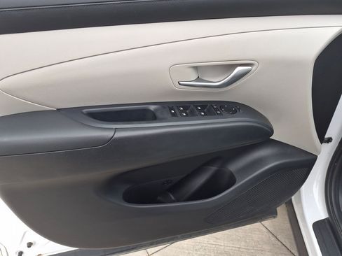 Certified 2025 Hyundai Tucson SEL AWD/4WD image 14