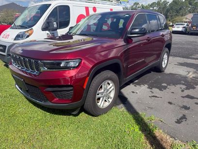 Used 2023 Jeep Grand Cherokee Laredo