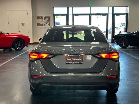 Used 2022 Nissan Sentra SV image 6