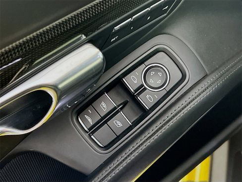 Certified 2017 Porsche 911 Turbo image 20