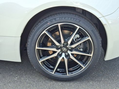 New 2025 Toyota GR86 image 5